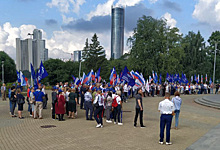 Екатеринбурженка попыталась сорвать митинг за спецоперацию