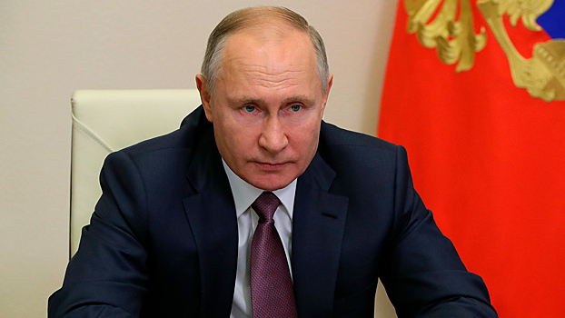 Путин поручил правительству создать концепцию развития автотуризма в РФ
