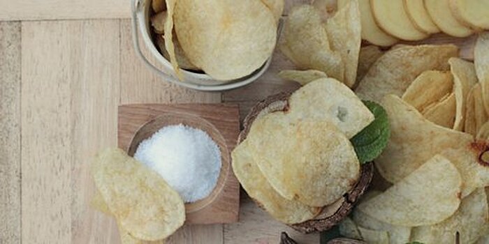 Предельную норму содержания соли и сахара во вредных продуктах хотят уменьшить