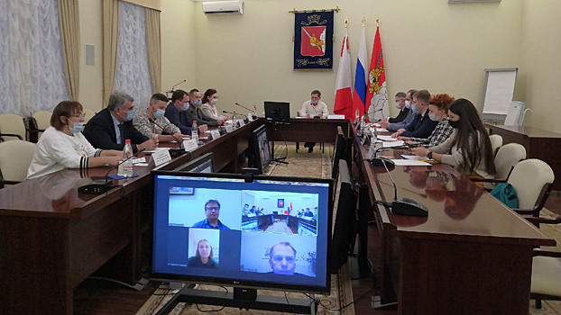 Организацию учебного процесса в учреждениях образования обсудили на Общественном совете Вологды