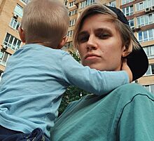 Рассекретившая развод Мельникова представила младшего сына — копию себя