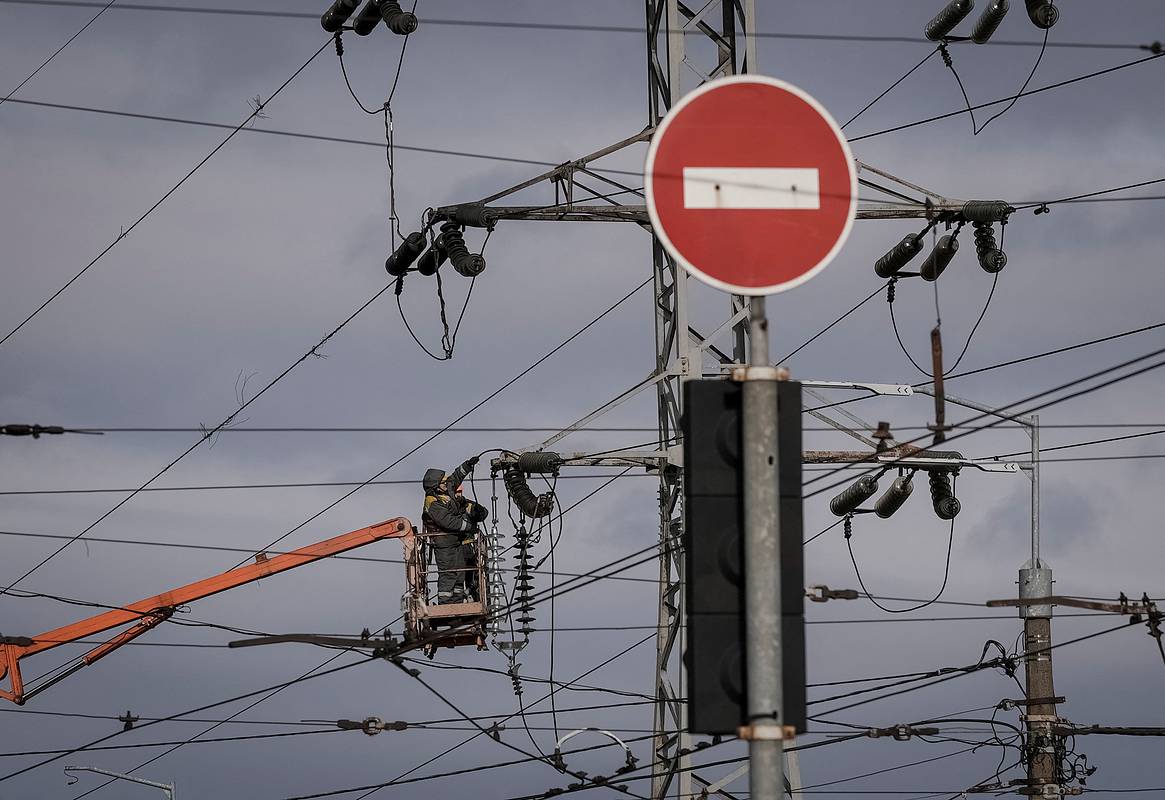 Подполье сообщило об ударе по энергетике в Днепропетровской области