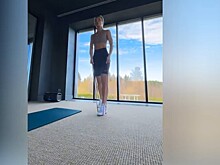 Полина Гагарина поделилась видео с домашней тренировки