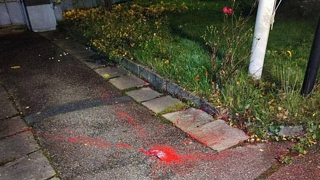 Дрон с краской атаковал торговое представительство России в Швеции