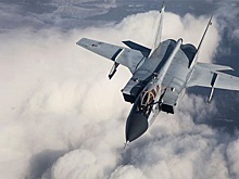 МиГ-31 перехватил самолет-разведчик США