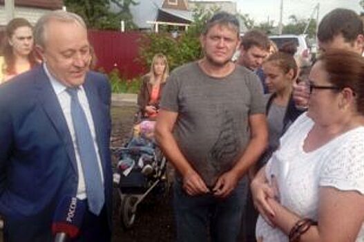 Жители Юриша поблагодарили главу региона за ремонт дороги и колонки