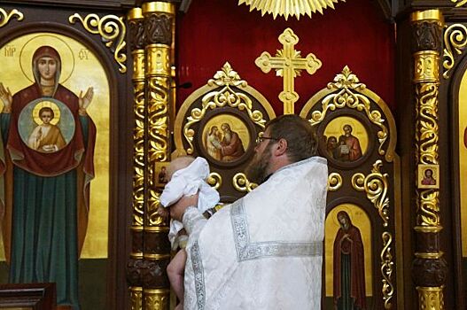«Юбилейное» крещение состоялось в храме всех Преподобных Отцев Киево-Печерских