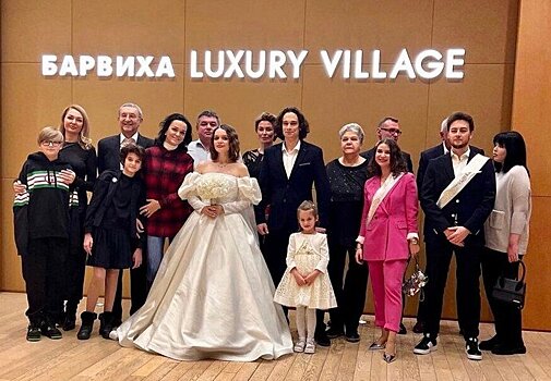 Дочка певицы славы фото Если честно, Сашка меня подставила": Слава рассказала о свадьбе своей дочери - Р