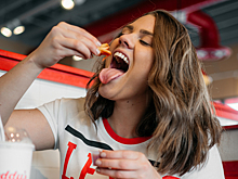 Названы продукты, которые могут способствовать появлению седины