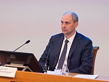 Паслер поручил усилить меры безопасности в Свердловской области в День России