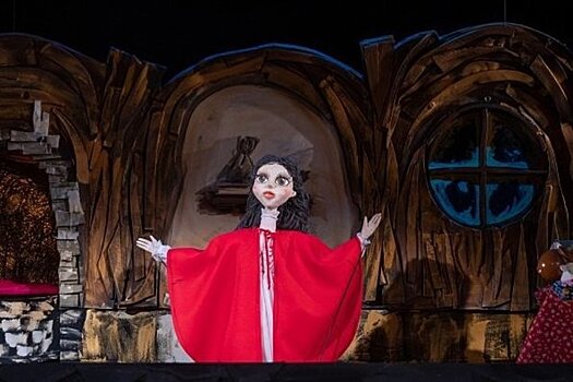 Театр кукол "Экият" представил "Белоснежку и семь гномов"