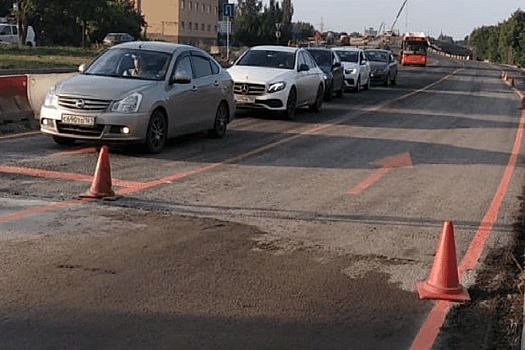 В Ростове открытие моста на Малиновского привело к транспортному коллапсу