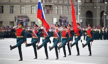 Военный парад в честь 79-й годовщины Победы проходит в Волгограде