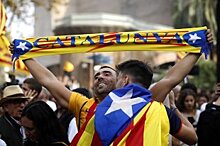 Мадрид распустил парламент Каталонии из-за резолюции о независимости