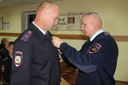 В Красноярском крае наградили полицейского за спасение ребенка