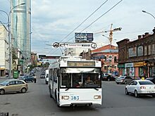 В Екатеринбурге на Малышева хотят сделать коридоры для автобусов