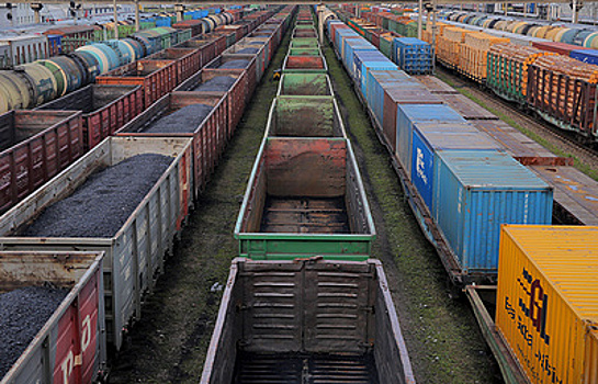Погрузка на ОЖД в 2016 году выросла на 5,9%