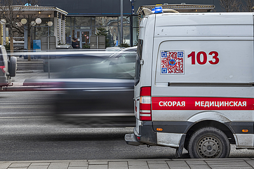Охранник супермаркета сломал ногу покупателю в Москве