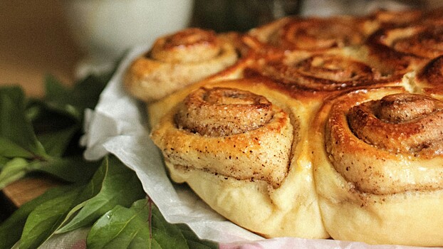 Рецепт булочек с маком и корицей