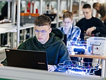 Соцсети как новая реальность для подростков: что мы о ней знаем и как защитить детей