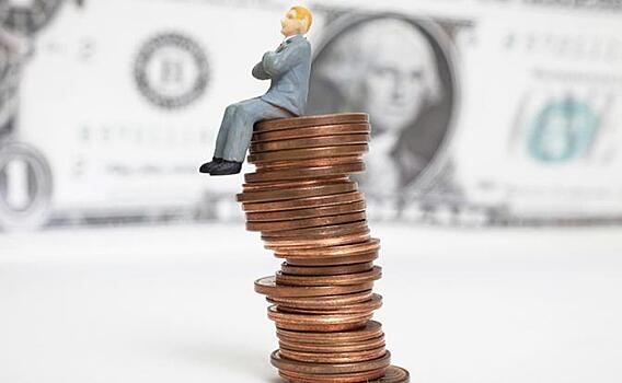 Курс доллара в мае: стоит ли покупать валюту?
