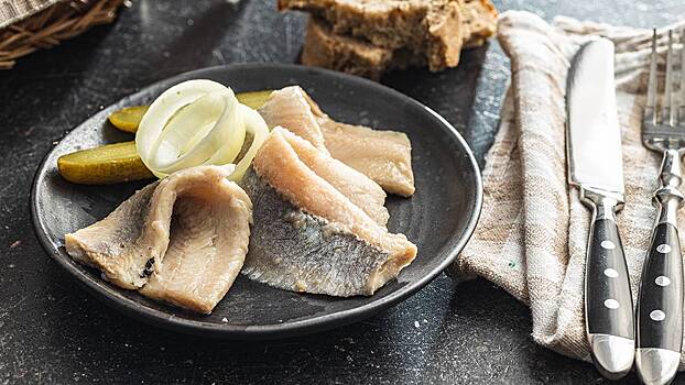 Почему перед покупкой сельди ее обязательно нужно потрогать