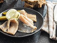 Почему перед покупкой сельди ее обязательно нужно потрогать