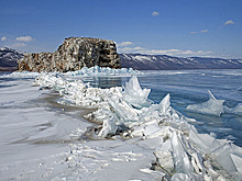 На Байкале создадут ледяную библиотеку с трехметровыми книгами