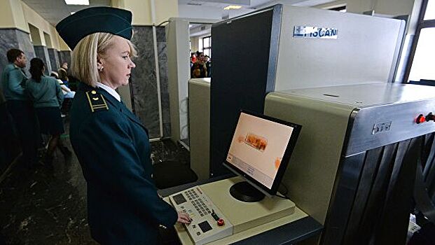 В России создали комплекс для скрытой проверки людей в аэропортах