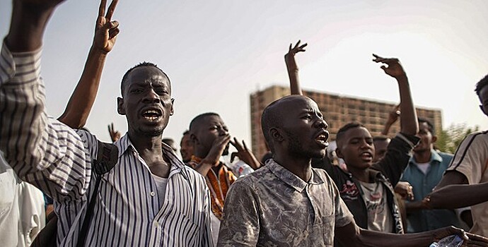 Военный совет Судана заявил о готовности возобновить диалог с оппозицией