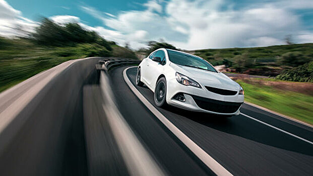 Эксперт считает опасным повышение скоростного лимита на платных трассах