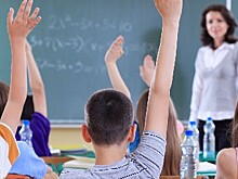 В Хакасии зарплату учителям снизят на 3 тысячи рублей и увеличат нагрузку на полставки