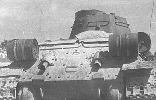 «Дымовая завеса»: Для чего на корме Т-34 крепилось два цилиндра