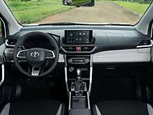 В РФ можно купить компактвэны Toyota Veloz от 2,9 млн рублей