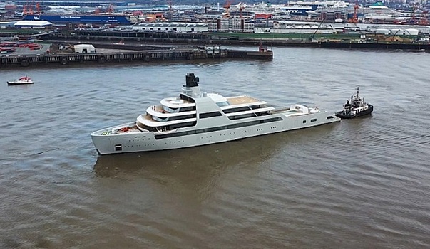 Абрамович купил ледокол