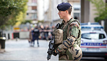 Во Франции захватили заложников