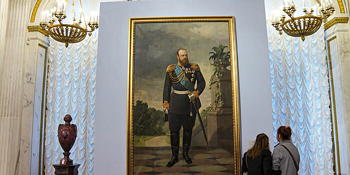 Редкий портрет Александра III и не только: Эрмитаж купил новые экспонаты за 63 млн рублей