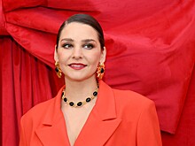 Абьюз, материнство и уход из театра: как живет Глафира Тарханова