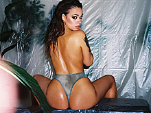 Бывшая жена лидера Little Big снялась топлес для Playboy