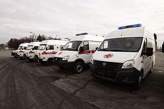 Медучреждениям Ульяновской области переданы машины скорой помощи
