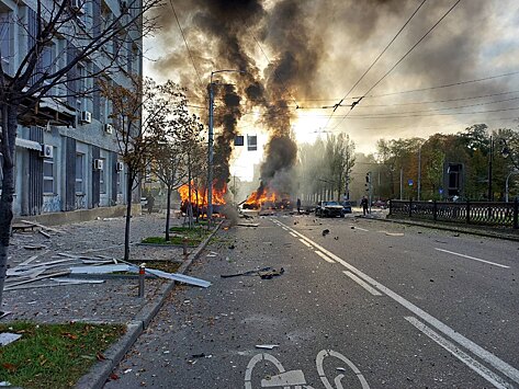 В Киеве прогремел взрыв и начался пожар на критическом объекте