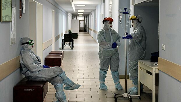 В Петербурге двое подростков с коронавирусом сбежали из больницы