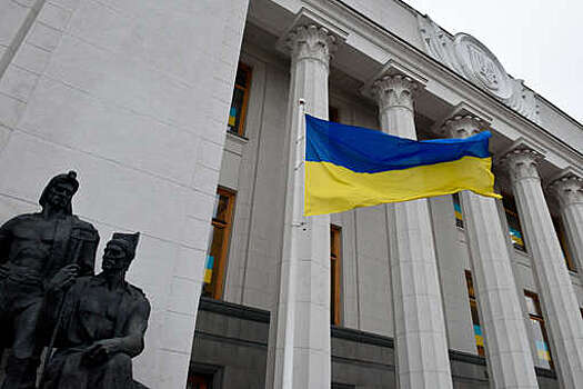 Украина планирует штрафовать граждан и бизнес за нарушение комендантского часа