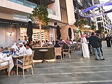 В ОАЭ смягчили законы о спиртном и гражданских браках