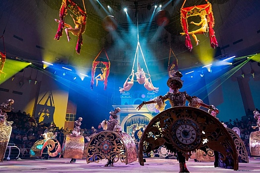 Волгоградский цирк открылся после реконструкции новогодним представлением