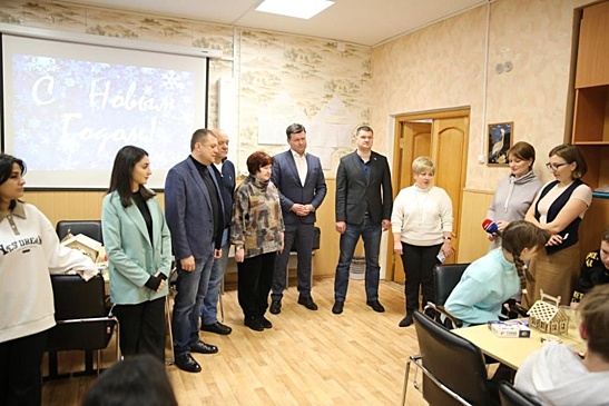 Для воспитанников Азаровского детского дома провели мастер-класс