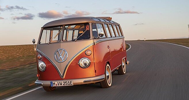 Классический микроавтобус Volkswagen сделали электрическим