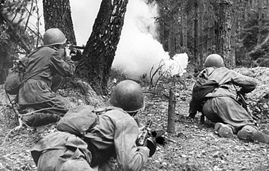 Наследники славных побед. Корреспонденты ТАСС — о военных судьбах своих предков