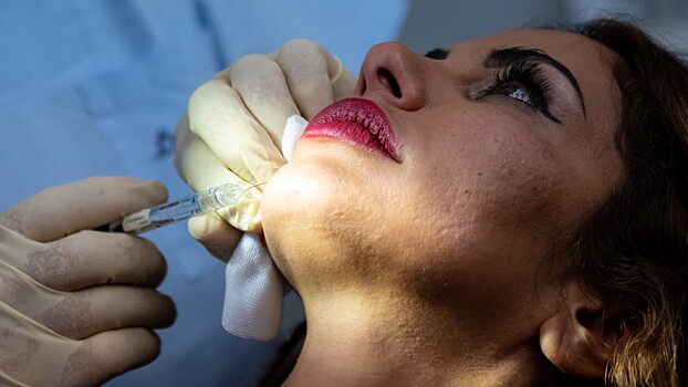 Врач назвал главные тренды в косметологии на 2025 год