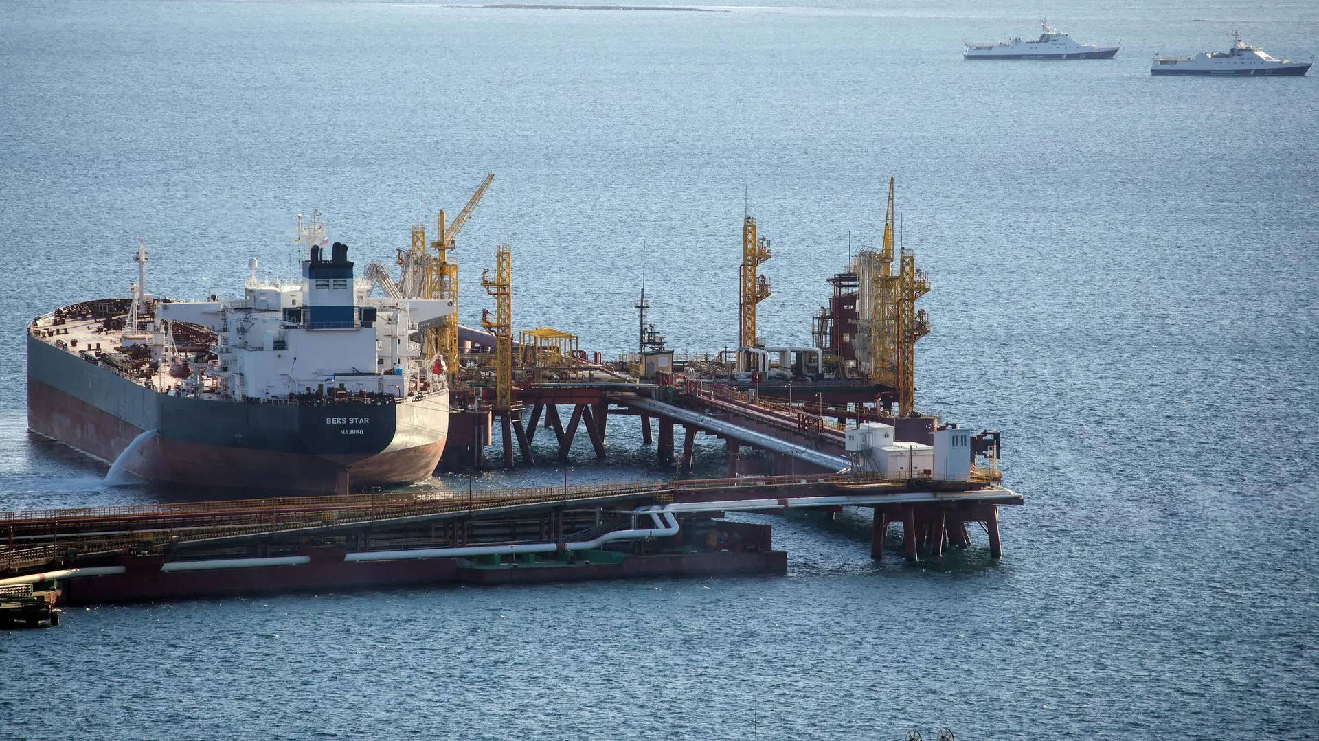 Великобритания разрабатывает военные меры для борьбы с теневым флотом РФ